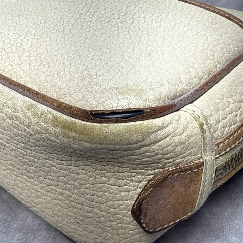Vintage Dooney & Bourke Cream/Ivory AWL Leather Crossbody Shoulder Bag *READ*